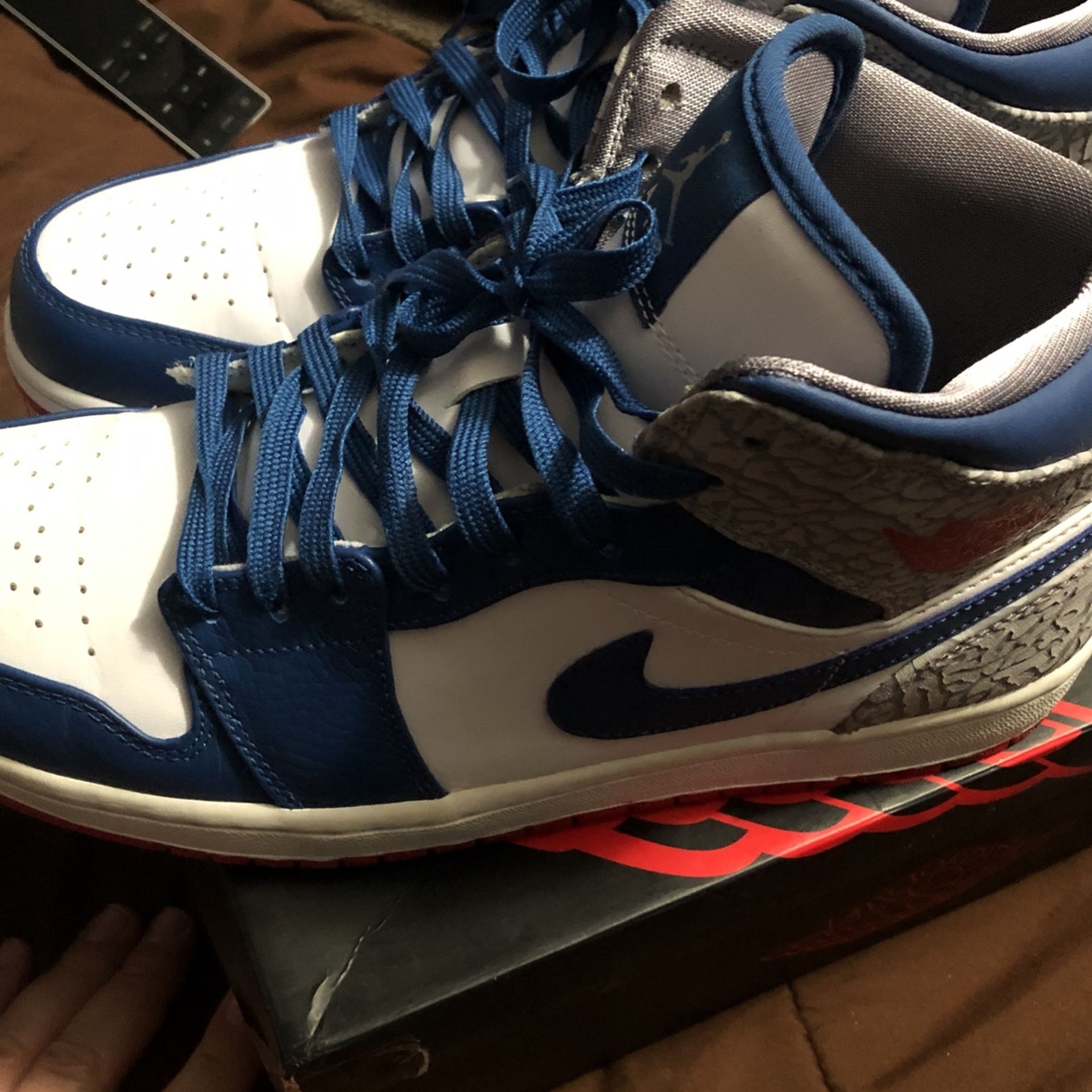 Jordan 1 Mid True Blue VNDS
