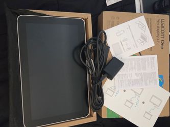 Wacom One 12 Pen Display Drawing Tablet (Model DTC121) - Complete In Box