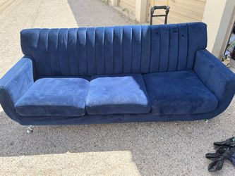 Sectional (will Deliver Free)