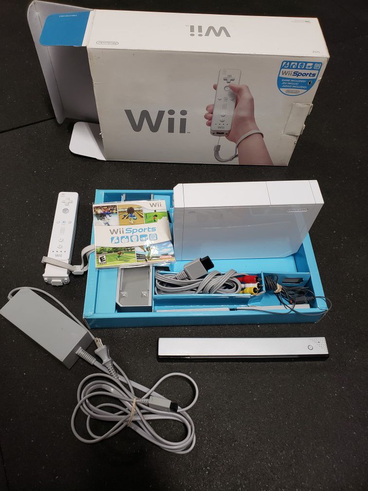 Nintendo Wii In an Original Box Hacked with Homebrew channel installed