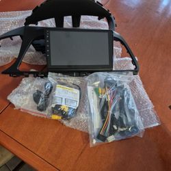 Touchscreen 9" Radio
