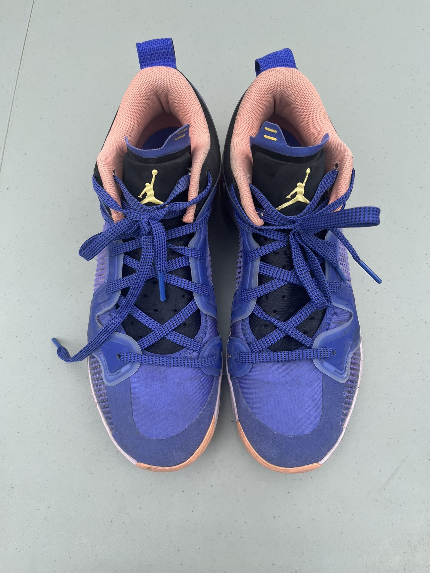 Size 9.5- Air Jordan 37 Low Till Dawn