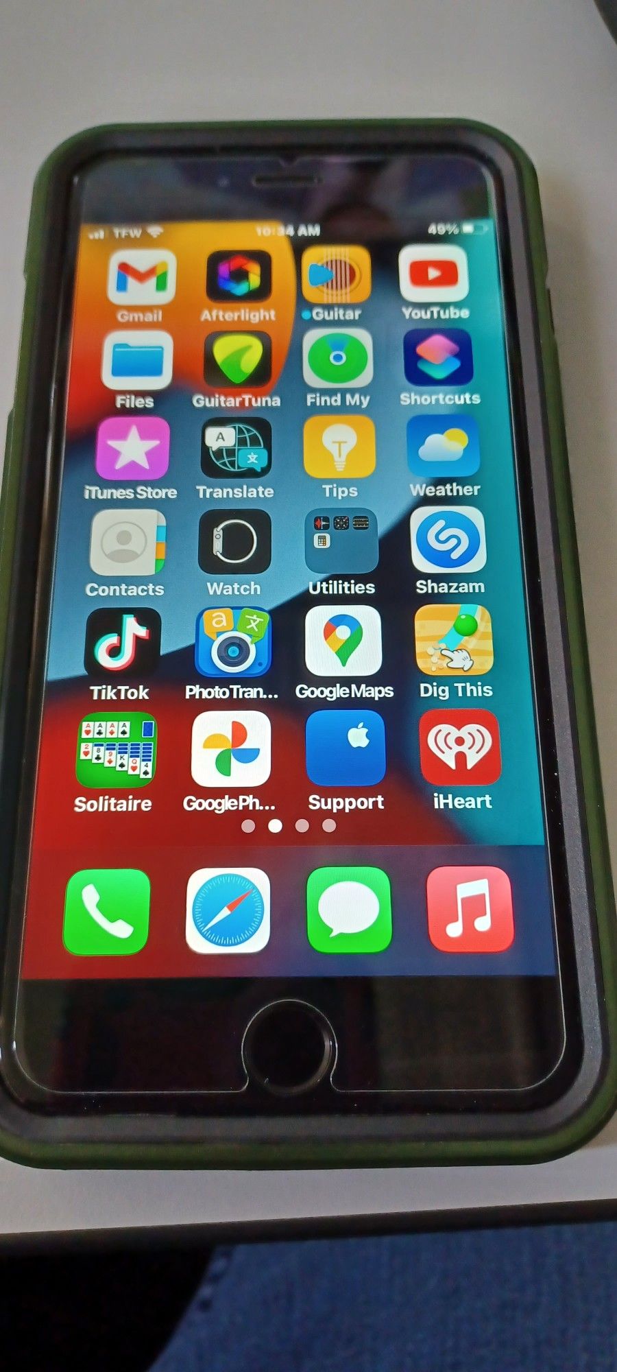 Iphone 6 Plus , 64 GB Phone Any Carrier 
