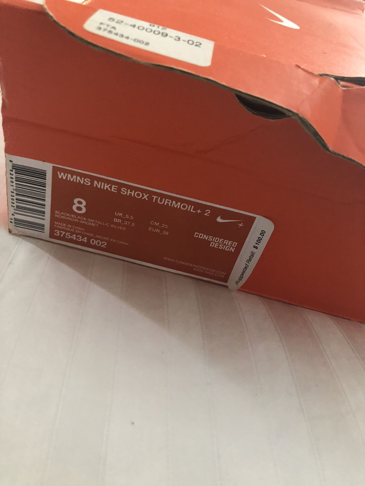 Women Nike shox