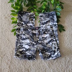Young Men's Grey Camo Dickies (Size 16/28 in)