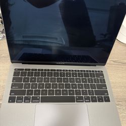 Apple MacBook Pro (2017)