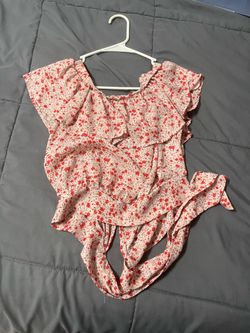 floral shirt
