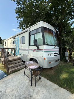 1999 Winnebago Ford