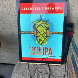 Beer Lights Descubres Brewery 