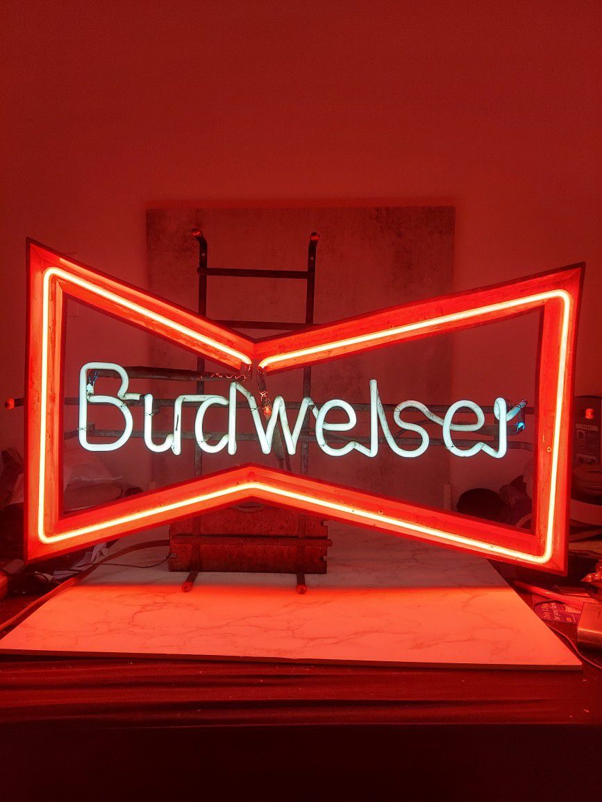 Vintage Early BUDWEISER Bow Tie Light Beer Neon Sign | TESTED & WORKING!