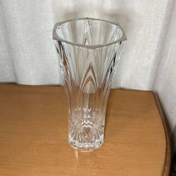 Vintage Cristal d’Arques Chatelet Crystal Vase • France • 9.75”