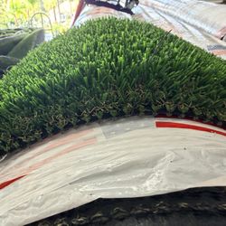 Brand New Turf Grass 15x12.5 $250 Artificial Turf 