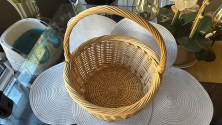 Extra large wicker basket with tall arched handle