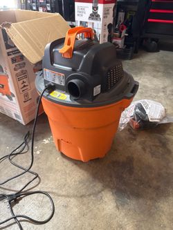 RIDGID 12 Gallon 5.0 Peak HP NXT Wet/Dry Vac HD1200