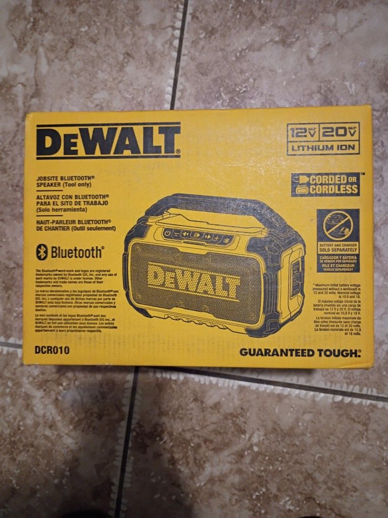  NEW in Box! DEWALT 20V MAX Jobsite Bluetooth Speaker (DCR010) 🏗️