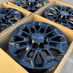 22" Chevy Silverado 2500HD Wheels 3500 GMC Sierra Denali Rims 8x180
