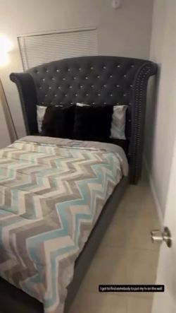 GRAY DIAMOND QUEEN SIZE BEDROOM SET 3 piece
