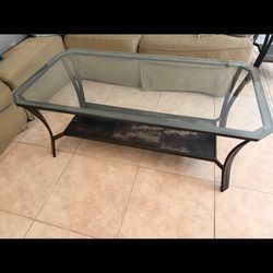 Coffee table & 2 matching side tables (From Rooms To Go)