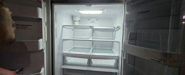 LG refrigerator