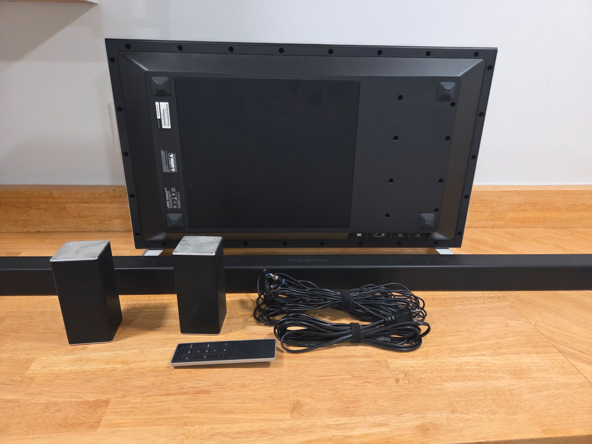 Vizio 5.1 Surround Sound Home Theatre System