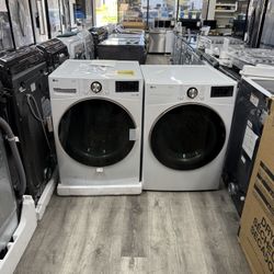 🔥FINANCING AVAILABLE 🔥LG 4.5 CUBIC FT. FRONT LOAD WASHER AND GAS DRYER LAUNDRY PAIR