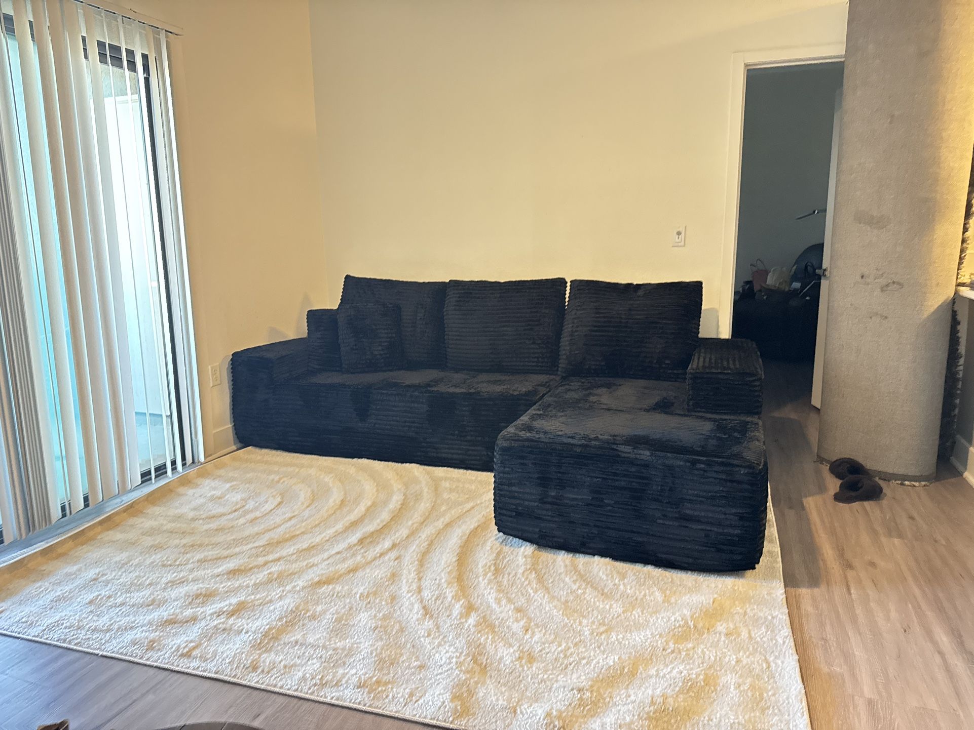 Black Cloud Couch 107.5”