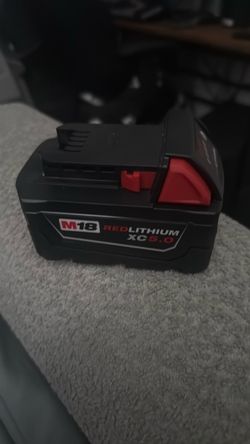 M18 MILWAUKEE BATTERY