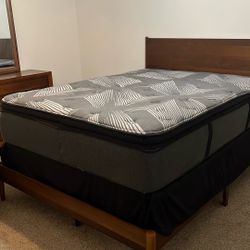 Queen Size Mattress