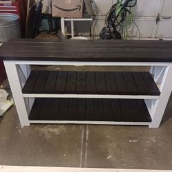 Farmhouse Entry Table 