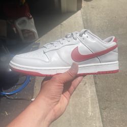 Nike Dunk Low Varsity Red
