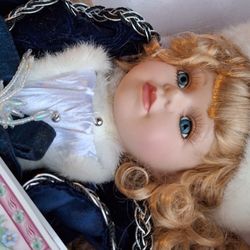 Christina Collection Porcelain Dolls By CHRISTINA VERDI 2002 Edition New In Box