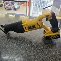 DeWalt Reciprocating Saw (DCS381)