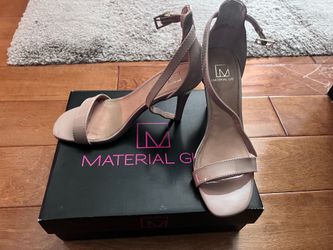 Nude high heels  shoes size 7