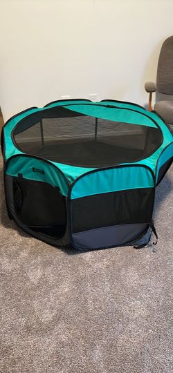 Portable, Collapsing Pet Play Pen