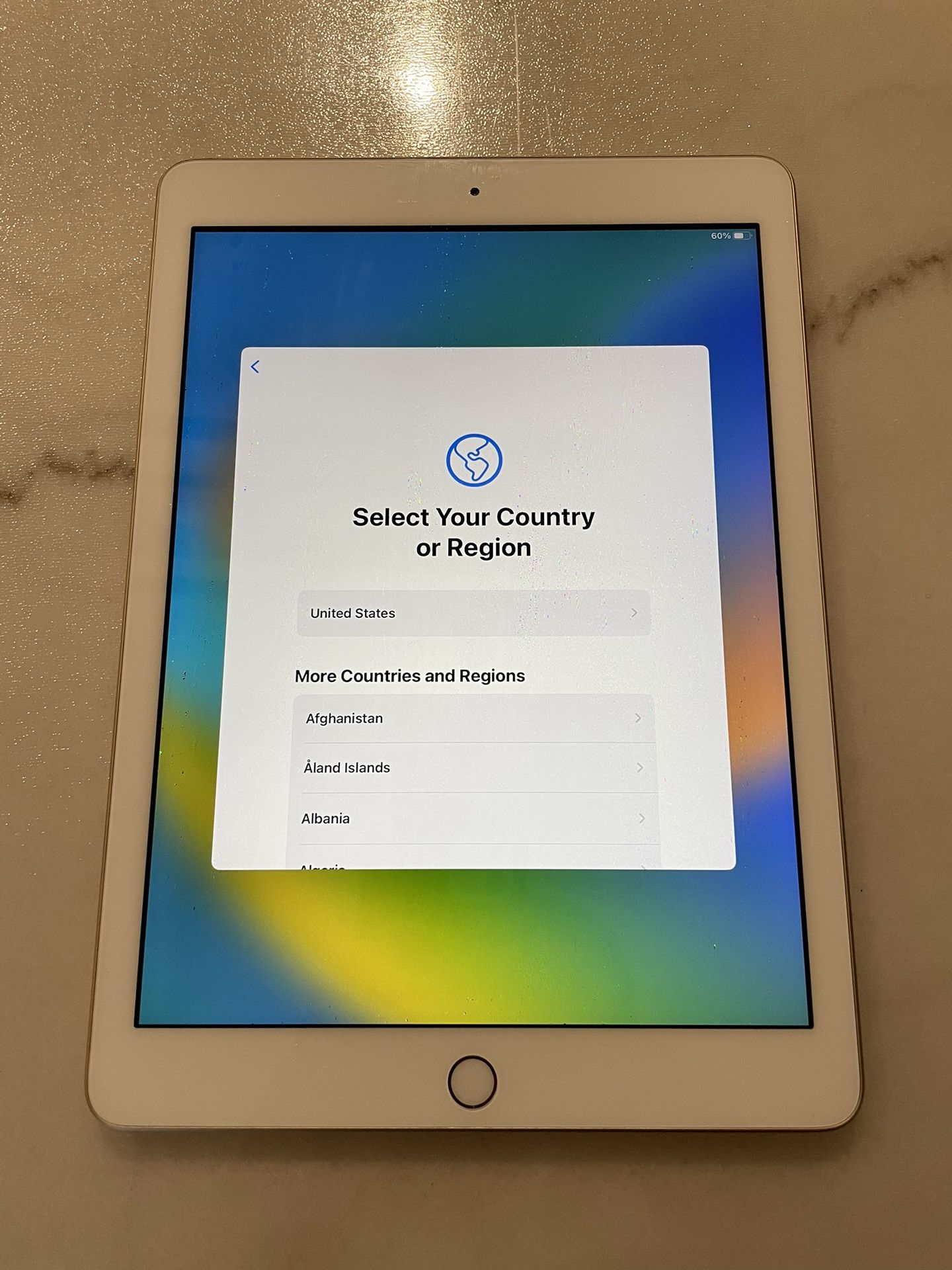 Apple iPad 5 32gb WiFi In Gold