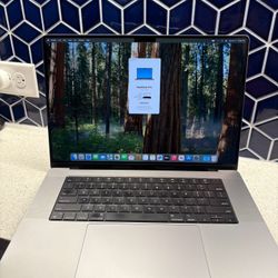 Apple MacBook Pro M2 Max 64Rams 1000GB 100% battery health