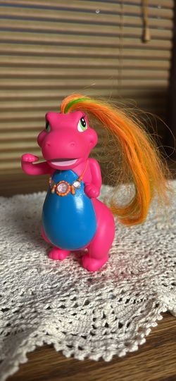 Meritus 1992 Darlin’ Dinos Gem Dazzler T-Rexanne 4” head arm jointed gem necklace long hair CUTE!!