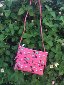 Adorable pink purse