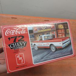 Model  Truck Brand New In Box 1972 C10 Chevy