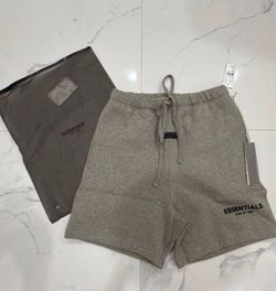 High quality dark oatmeal essentials shorts