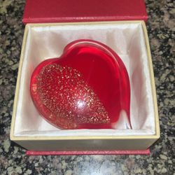 Red Heart Glass Paperweight With Gold Glitter Gift Boxed 
