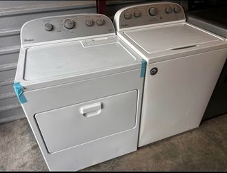 ⭐️Whirlpool Washer & Dryer Set - Clean, Reliable & Ready to Go!⭐️