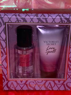 Victoria secret love spell gift set