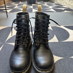 Dr. Martens 1460 Vegan 8-Eye Boot — Black | Men’s 5 / Women’s 6