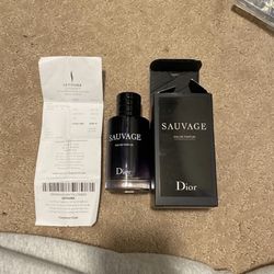 Dior Sauvage men’s Cologhne & Travel Size 