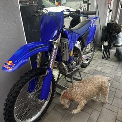 YAMAHA YZ250F