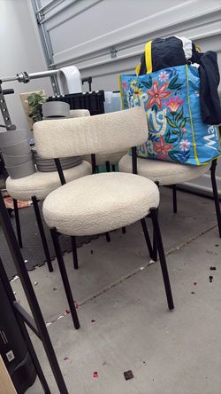Dining chair
