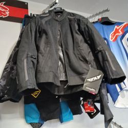 Women Motorcycle Riding Safety Jacket Brand New Size Medium Fly Racing $165 Special Deal