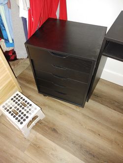 Drawer With Wheels 