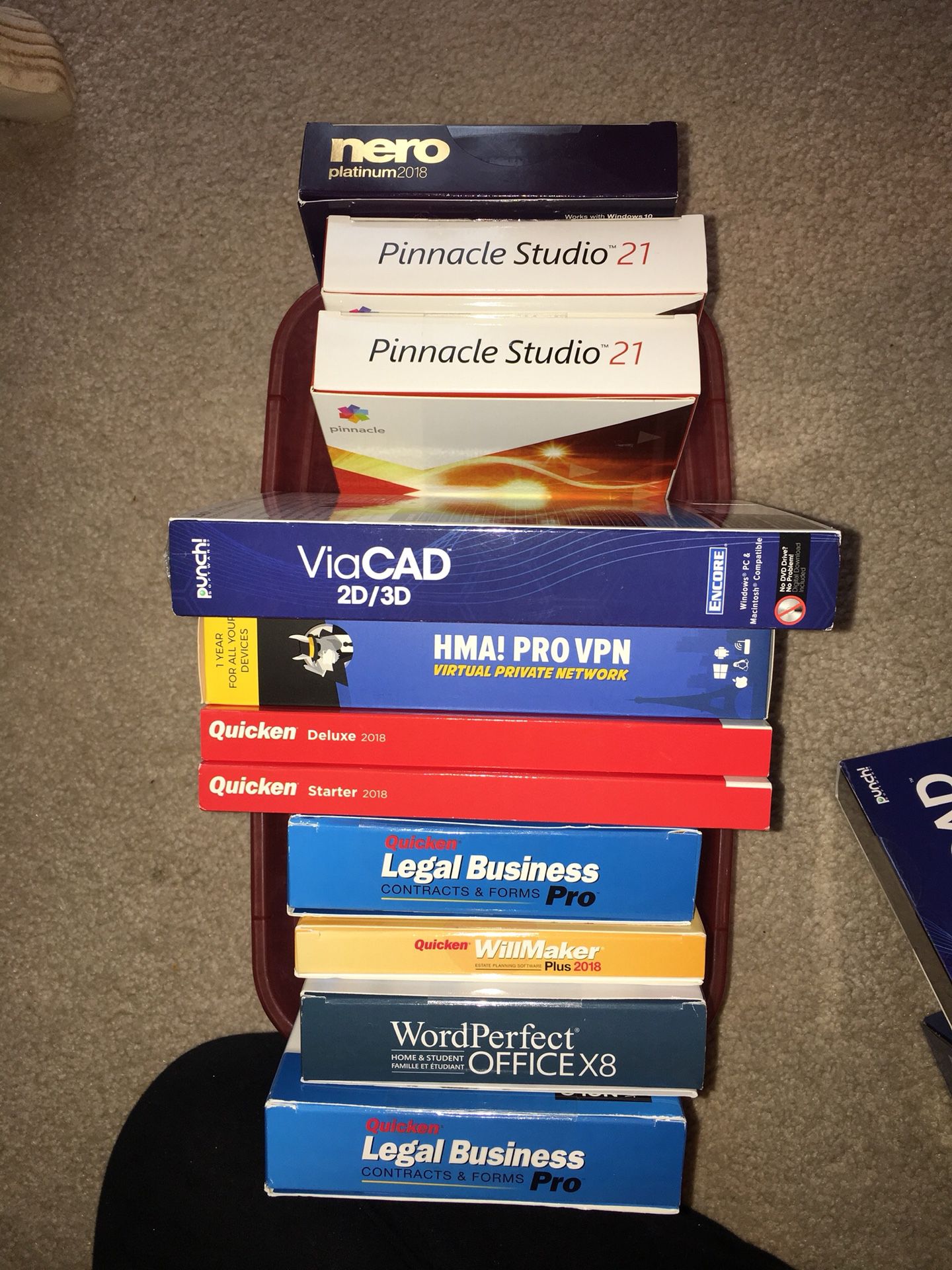 Huge lot of Brand new in packaging software!!’ 2018 versions